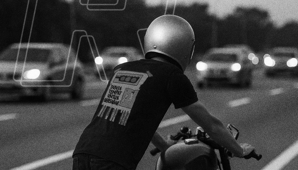 DUNIA TEMPAT BERSABAR ( FIRST EDITION )